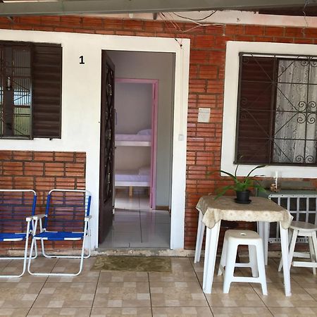 Вилла Casa Ferias Foz Фос-ду-Игуасу Экстерьер фото